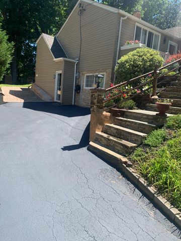 3113 GREEN VALLEY RD, Newtown Square, PA 19073