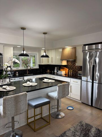 3113 GREEN VALLEY RD, Newtown Square, PA 19073