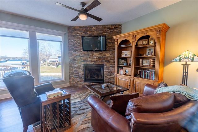 148 Lake Viking Terrace, Gallatin, MO 64640