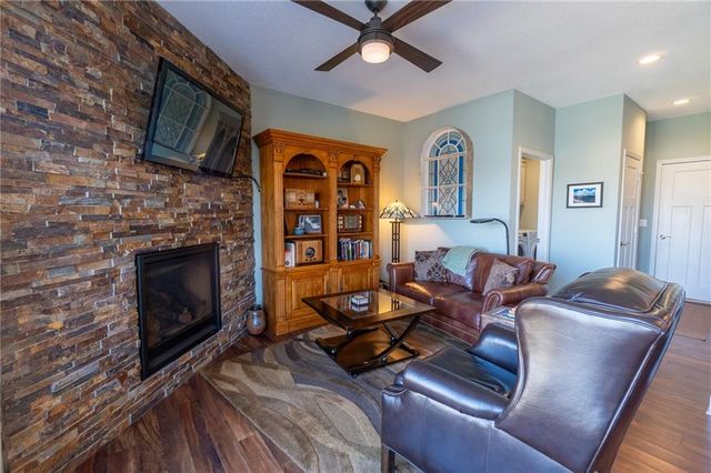 148 Lake Viking Terrace, Gallatin, MO 64640