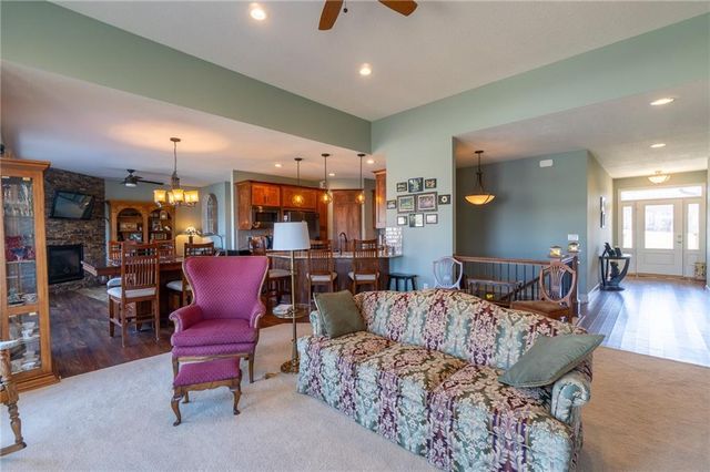 148 Lake Viking Terrace, Gallatin, MO 64640