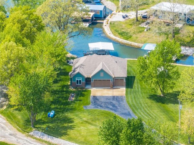 148 Lake Viking Terrace, Gallatin, MO 64640