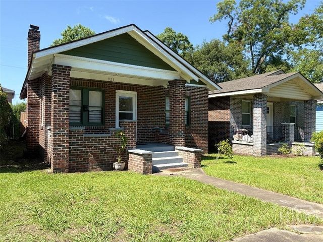 921 W 46 Street, Savannah, GA 31415