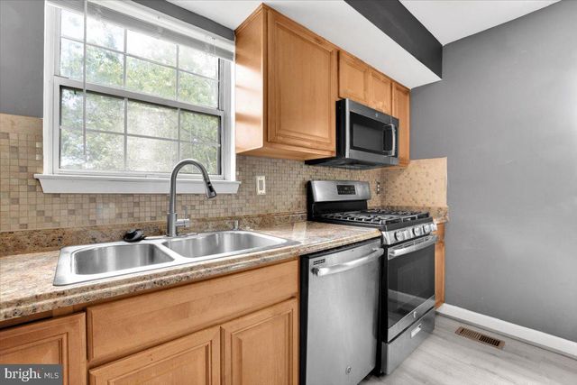 5415 QUEST CT, Woodbridge, VA 22193