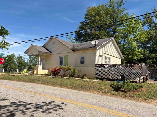 2020 Chesnee Highway, Spartanburg, SC 29303