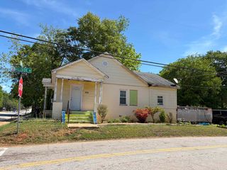 2020 Chesnee Highway, Spartanburg, SC 29303