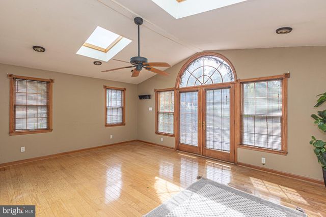 978 CORONET RD, Warminster, PA 18974