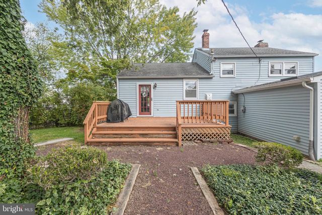 978 CORONET RD, Warminster, PA 18974