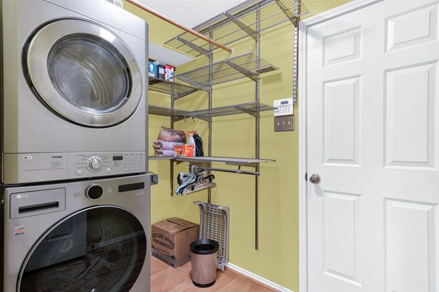 3035 Silver Springs Lane, Richardson, TX 75082