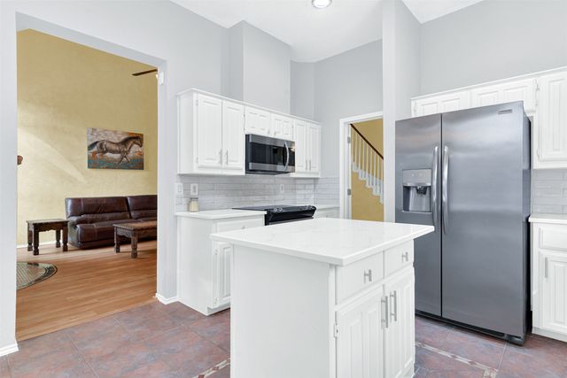 3035 Silver Springs Lane, Richardson, TX 75082