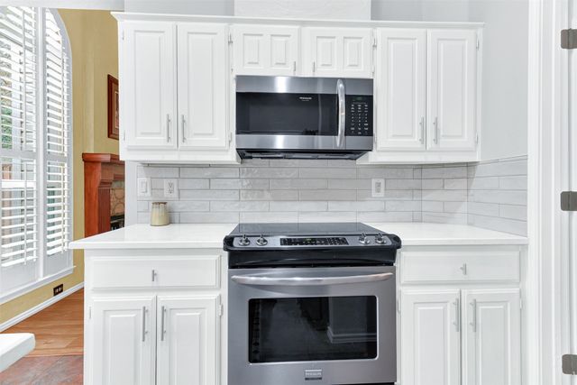 3035 Silver Springs Lane, Richardson, TX 75082