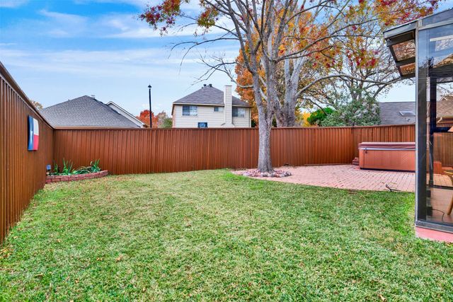 3035 Silver Springs Lane, Richardson, TX 75082