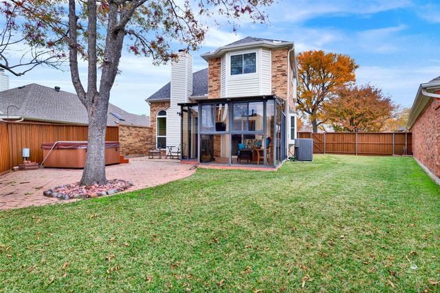 3035 Silver Springs Lane, Richardson, TX 75082