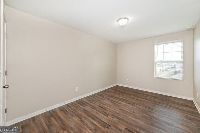 3775 Newbury Place Drive, Loganville, GA 30052