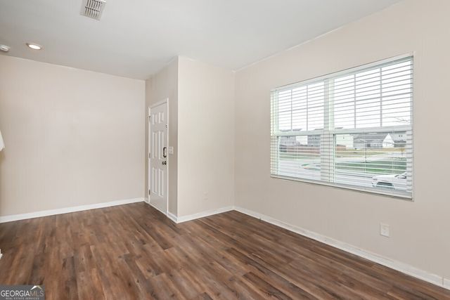 3775 Newbury Place Drive, Loganville, GA 30052