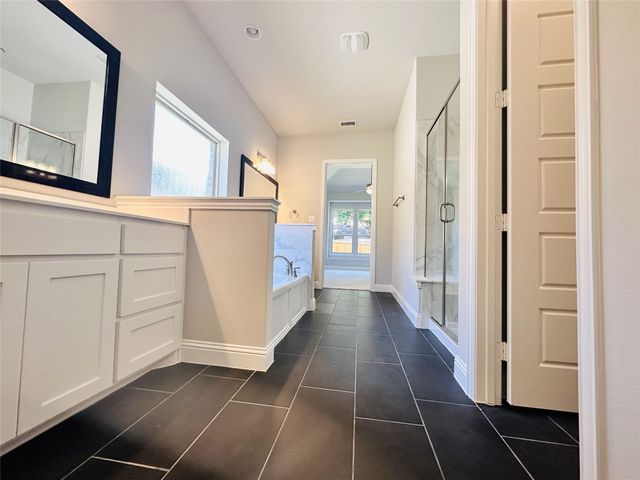 2402 Hollow Way, Garland, TX 75041