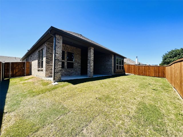 2402 Hollow Way, Garland, TX 75041