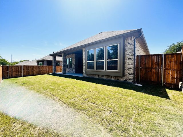 2402 Hollow Way, Garland, TX 75041