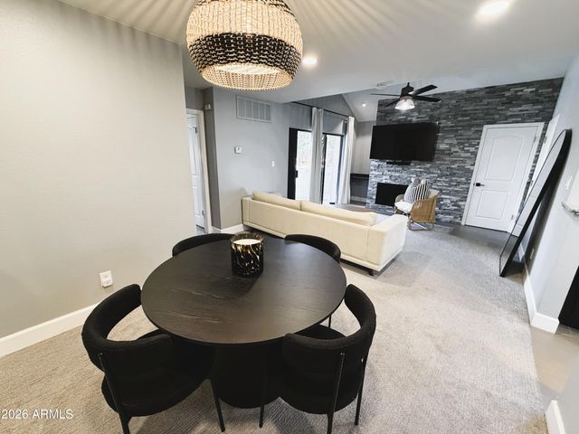 10115 E MOUNTAIN VIEW Road 2104, Scottsdale, AZ 85258
