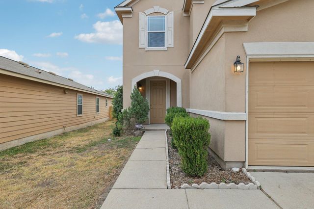 11013 Helms Deep DR, Austin, TX 78754