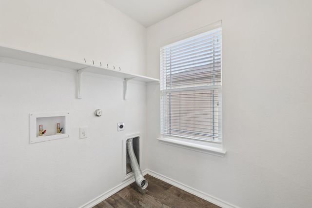 11013 Helms Deep DR, Austin, TX 78754