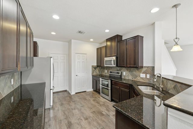 11013 Helms Deep DR, Austin, TX 78754