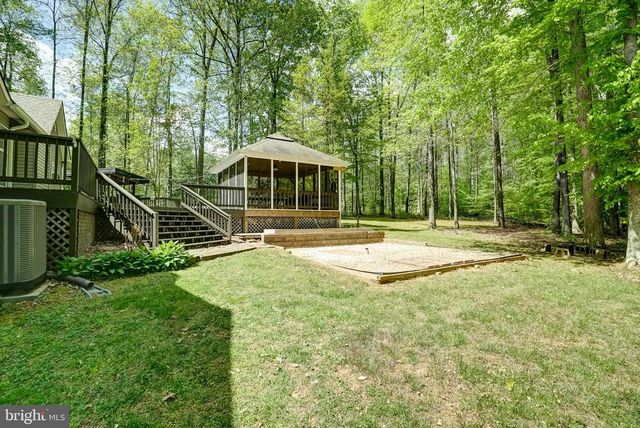 130 OAKLEIGH LN, Bumpass, VA 23024