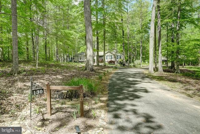 130 OAKLEIGH LN, Bumpass, VA 23024
