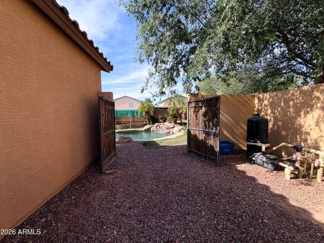 16058 W ADAMS Street, Goodyear, AZ 85338