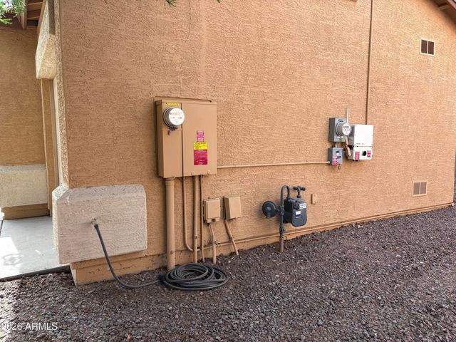 16058 W ADAMS Street, Goodyear, AZ 85338