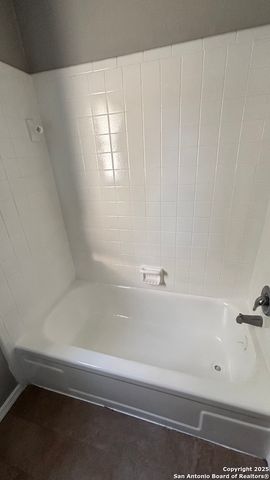 5602 Bienville Dr Apt D2, San Antonio, TX 78233