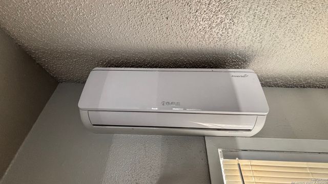 5602 Bienville Dr Apt D2, San Antonio, TX 78233