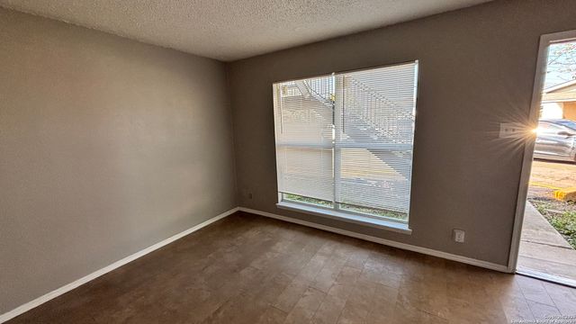 5602 Bienville Dr Apt D2, San Antonio, TX 78233