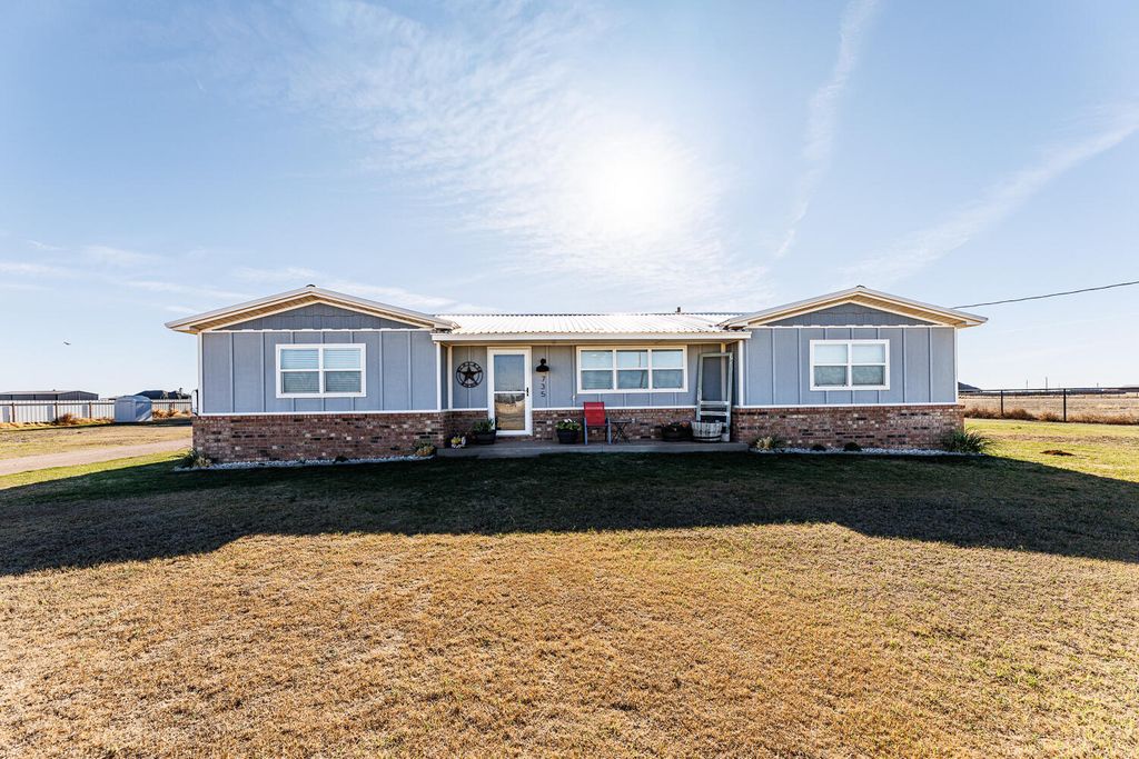 735 Fm 1730, Tahoka, TX 79373