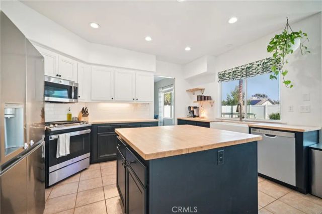 42340 73rd Street West, Lancaster, CA 93536