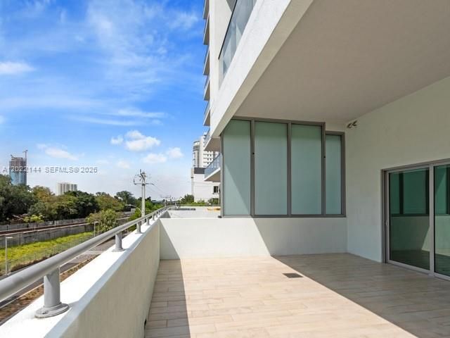1600 SW 1 Ave 305, Miami, FL 33129