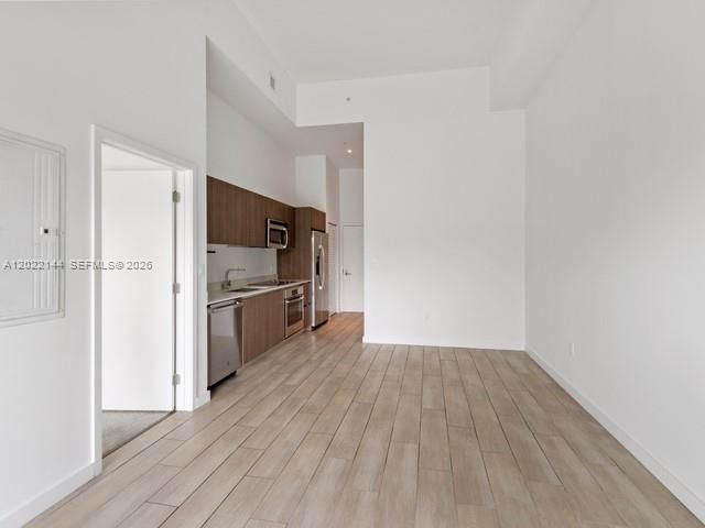1600 SW 1 Ave 305, Miami, FL 33129