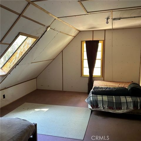 119 Barton Flats Trail, Angelus Oaks, CA 92305