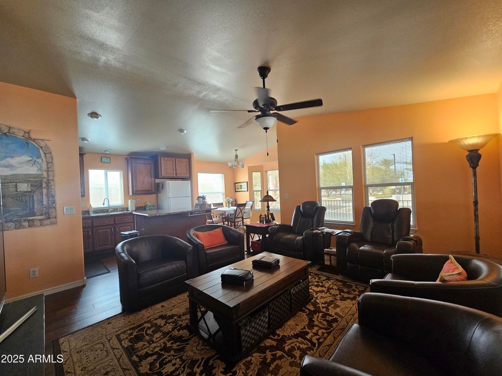 650 N Hawes Road 4326, Mesa, AZ 85207 — photo 2