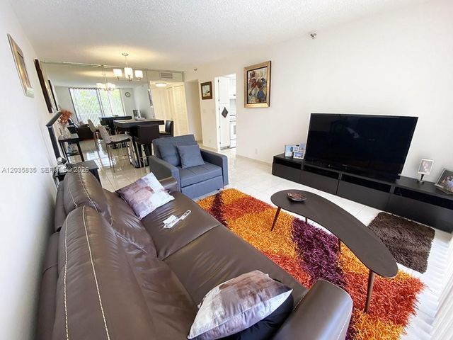 290 174th Street 414, Sunny Isles Beach, FL 33160