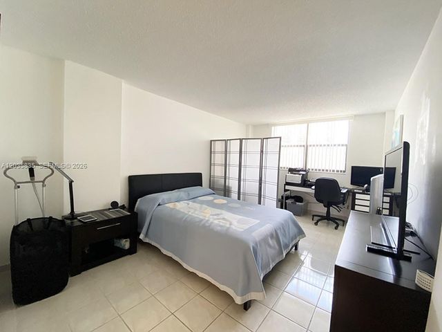 290 174th Street 414, Sunny Isles Beach, FL 33160