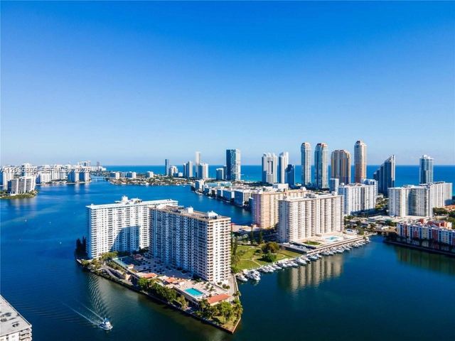 290 174th Street 414, Sunny Isles Beach, FL 33160