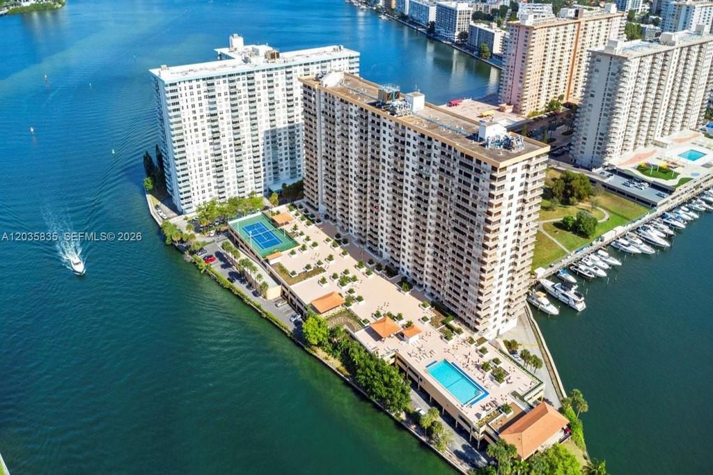 290 174th Street 414, Sunny Isles Beach, FL 33160