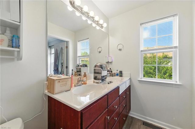 622 Jessica CIR # 21, Newport News, VA 23606