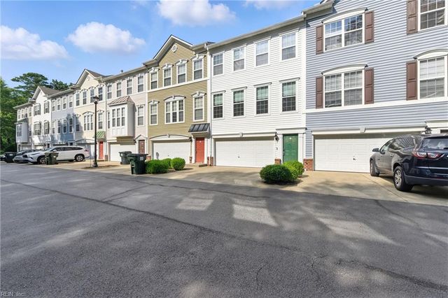 622 Jessica CIR # 21, Newport News, VA 23606