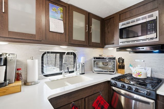 40 9th Street, Ellijay, GA 30540