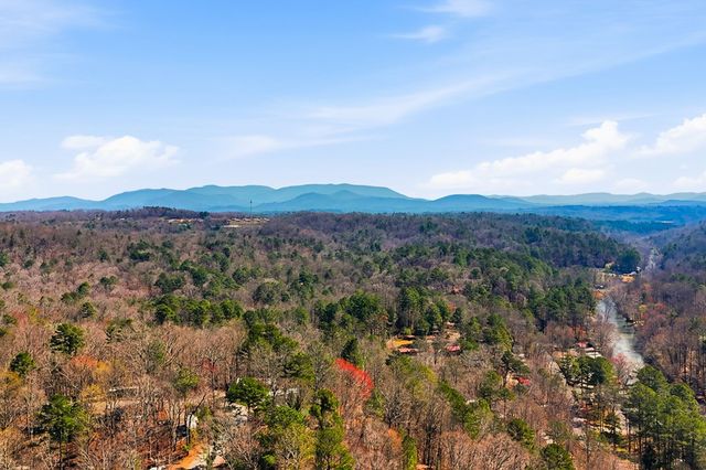40 9th Street, Ellijay, GA 30540