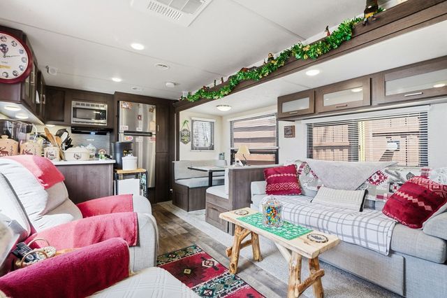 40 9th Street, Ellijay, GA 30540