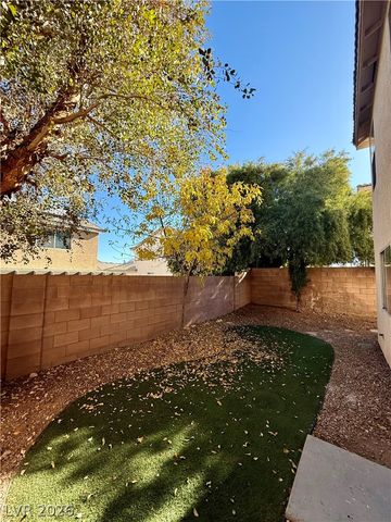 792 Spotted Eagle Street, Henderson, NV 89015