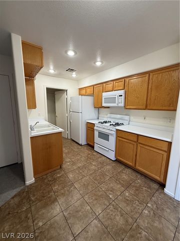 792 Spotted Eagle Street, Henderson, NV 89015